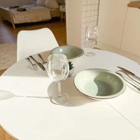 5 Min Zur Zentral Und Ruhig Komfort Fuer 2 Personen Апартаменты