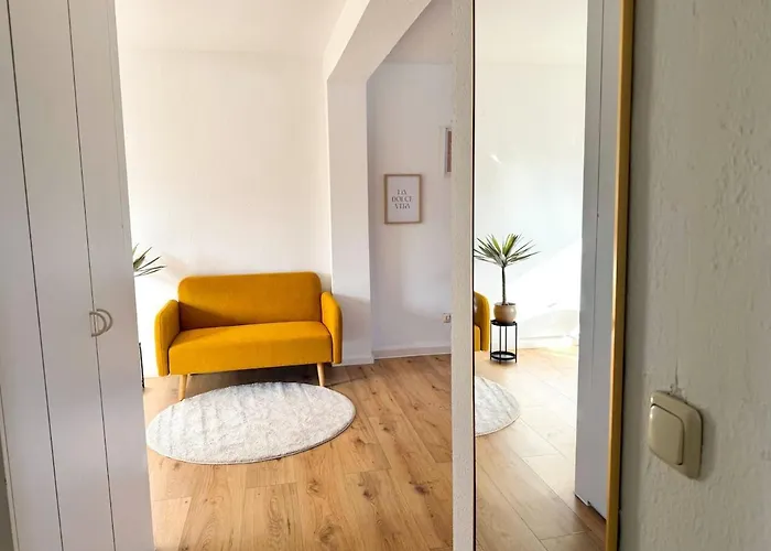 Апартаменты 5 Min Zur Zentral Und Ruhig Komfort Fuer 2 Personen