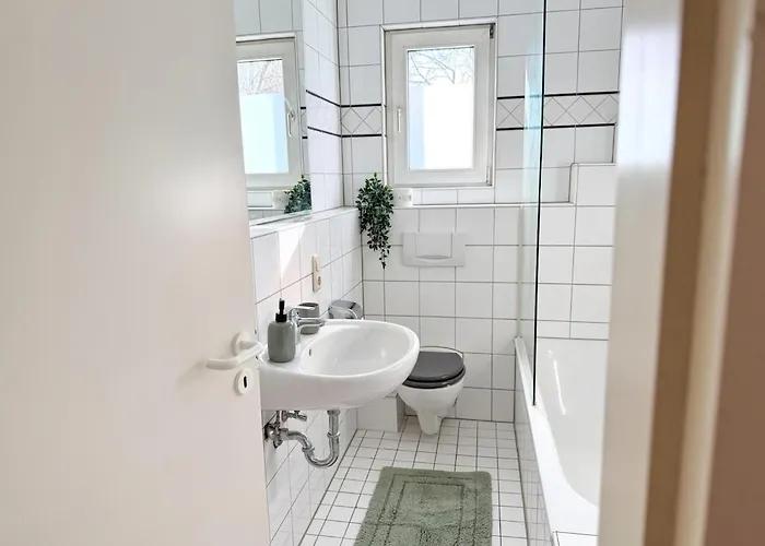 Апартаменты 5 Min Zur Zentral Und Ruhig Komfort Fuer 2 Personen *